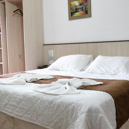 Hotel Alpenrose เตรเซชิเลียส ภายนอก รูปภาพ